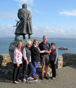 President Sian presenting Rod Pace, RNLI with cheque in the sum of £1,750