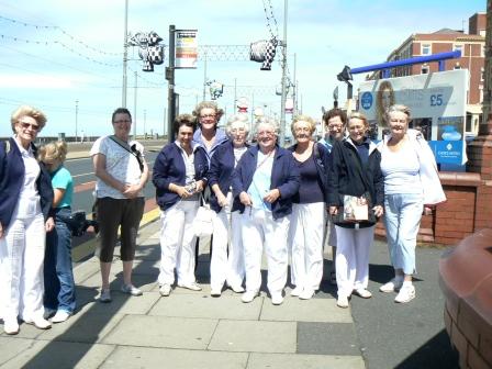 10 members on sponsored walk