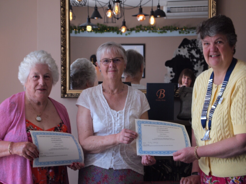 Congratulations to Sue Watson and Sue Barber on receiving your long service award.