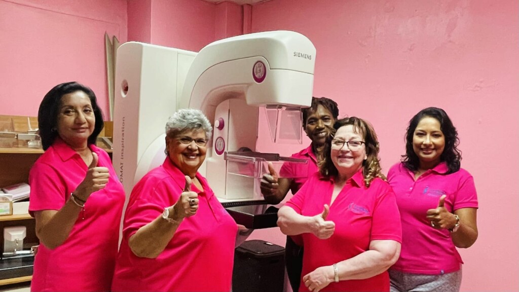 WE DID IT! We had our mammograms. HAVE YOU DONE IT YET?