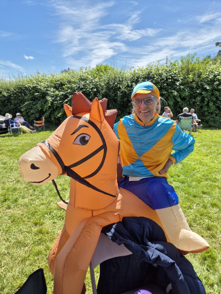 Sunshine, smiles and community spirit at Cartmel Races