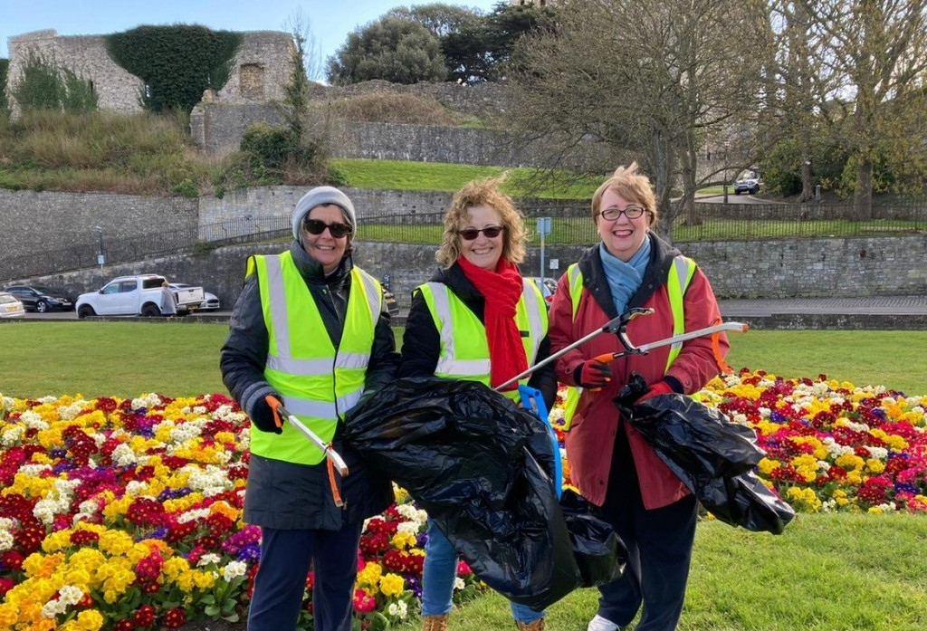 Where Did The Soroptimists Take Part In The Great British Spring Clean
