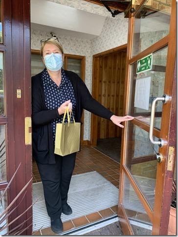 HANDCREAM DELIVERIES 2