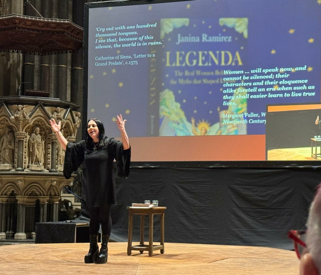 IWD at Salisbury Cathedral - Legenda