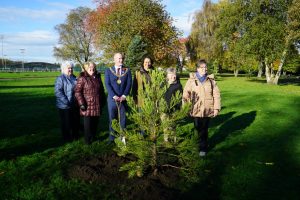 SI Glasgow City members with Lord Provost, tree planting, 2021.