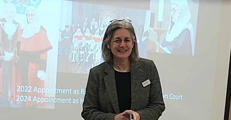 HHJ Lana Wood IWD SISTA