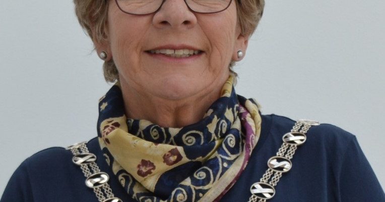 SI St Albans President Barbara Saunders OBE