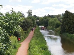 Return journey - passing the horse drawn barge