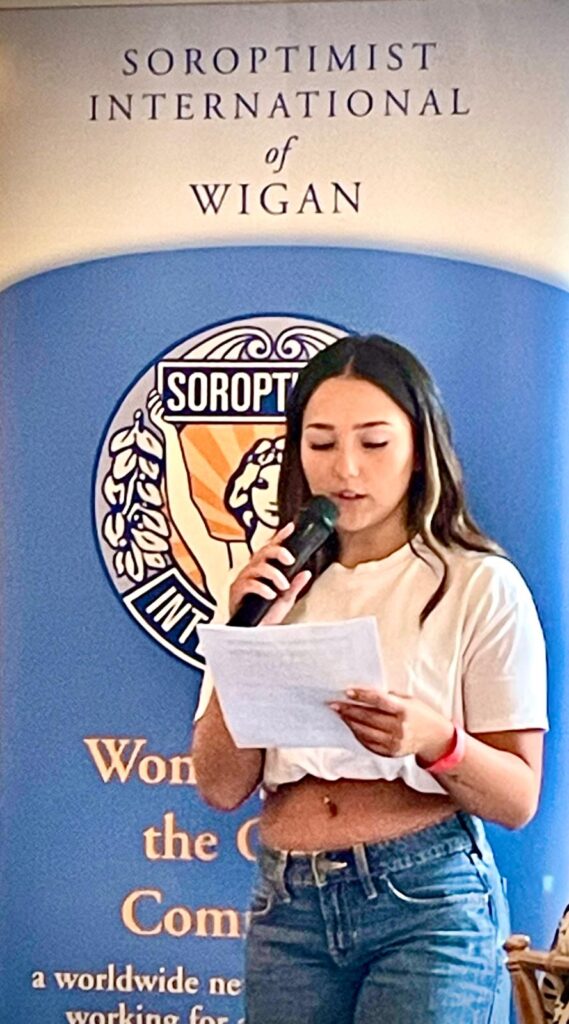 Armut shaklidagi dumba